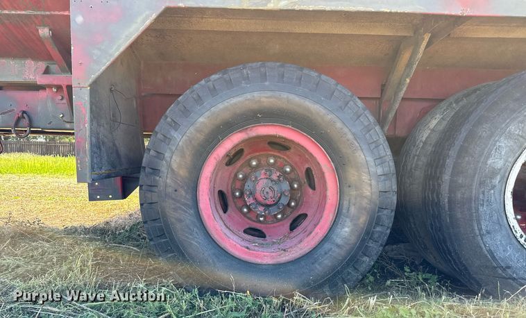 image for item DZ8640 1973 Dodge tank truck