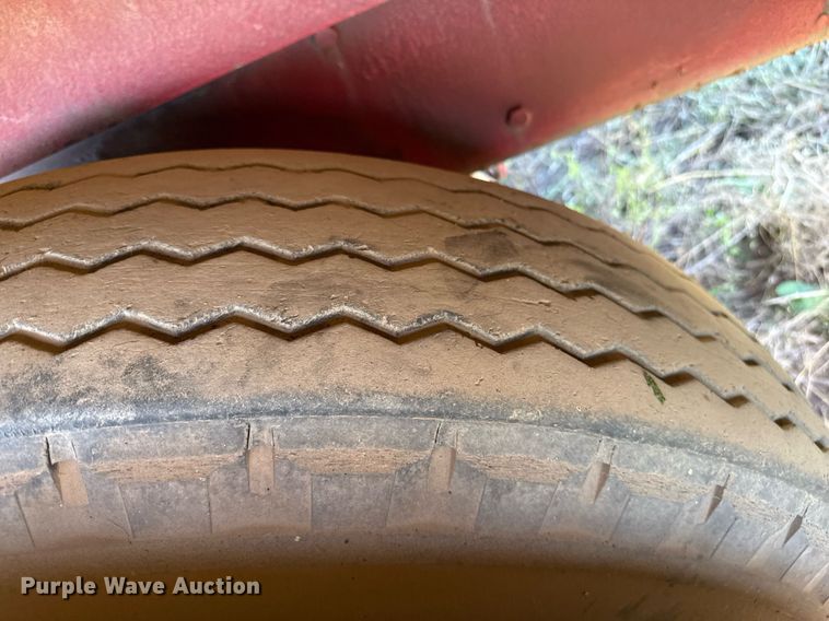 image for item DZ8640 1973 Dodge tank truck