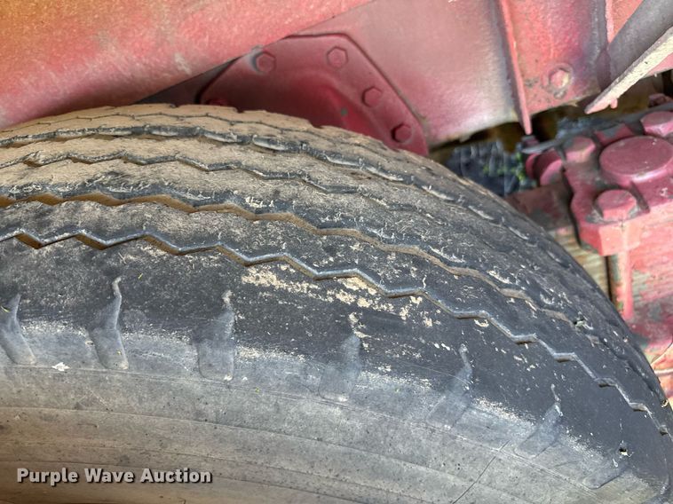 image for item DZ8640 1973 Dodge tank truck