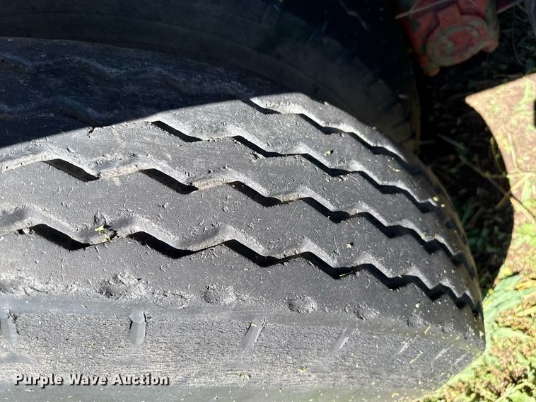 image for item DZ8640 1973 Dodge tank truck