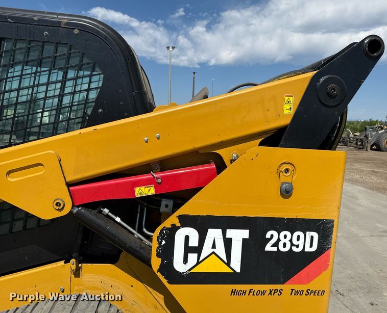 image for item DZ8677 2019 Caterpillar 289D tracked skid steer loader