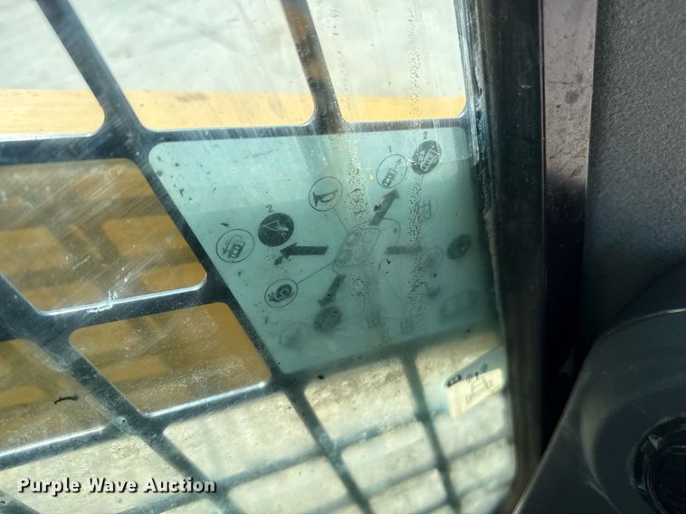 image for item DZ8677 2019 Caterpillar 289D tracked skid steer loader