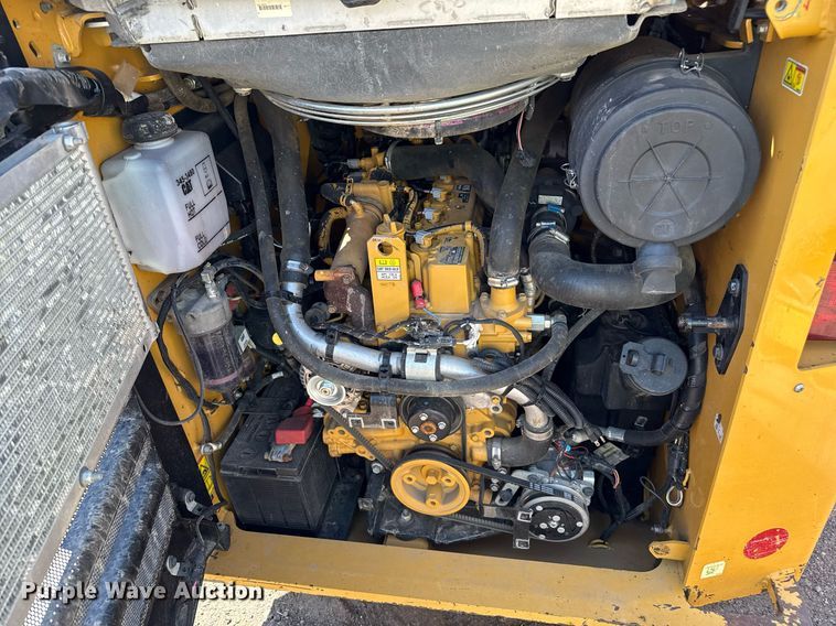 image for item DZ8677 2019 Caterpillar 289D tracked skid steer loader
