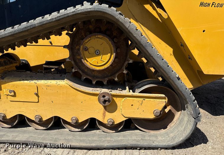 image for item DZ8677 2019 Caterpillar 289D tracked skid steer loader