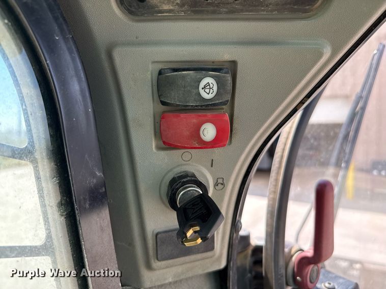 image for item DZ8678 2018 Caterpillar 289D tracked skid steer loader