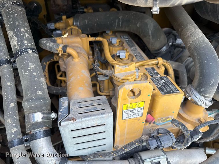 image for item DZ8678 2018 Caterpillar 289D tracked skid steer loader