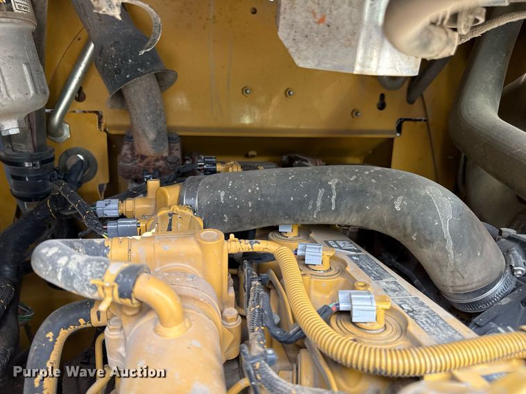 image for item DZ8678 2018 Caterpillar 289D tracked skid steer loader