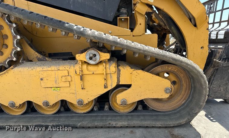 image for item DZ8678 2018 Caterpillar 289D tracked skid steer loader