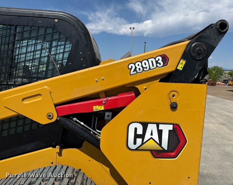 image for item DZ8679 2020 Caterpillar 289D3 tracked skid steer loader