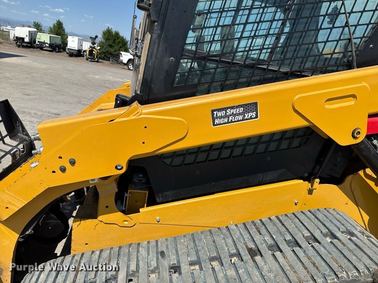 image for item DZ8679 2020 Caterpillar 289D3 tracked skid steer loader