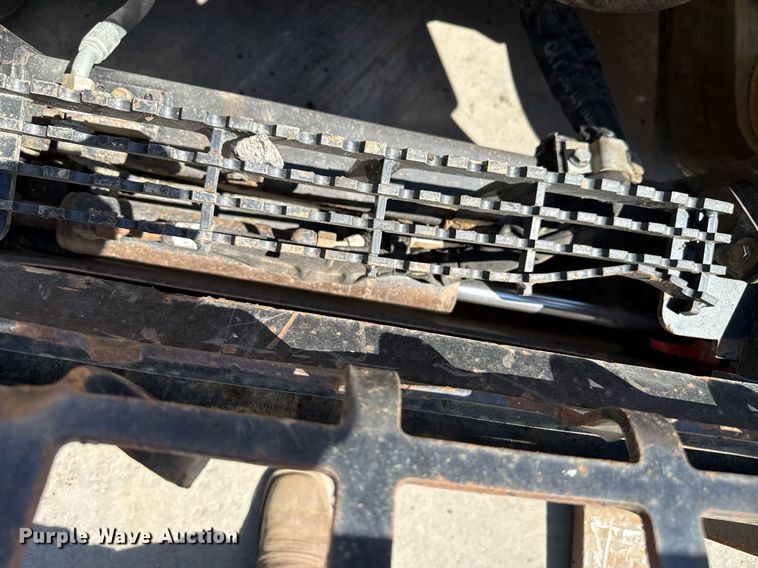 image for item DZ8679 2020 Caterpillar 289D3 tracked skid steer loader