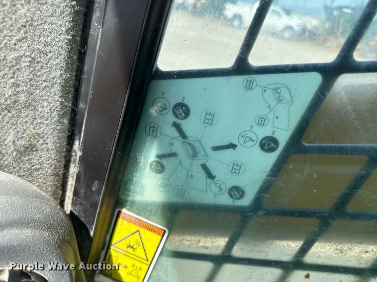 image for item DZ8679 2020 Caterpillar 289D3 tracked skid steer loader