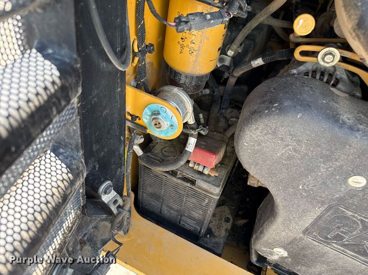 image for item DZ8679 2020 Caterpillar 289D3 tracked skid steer loader