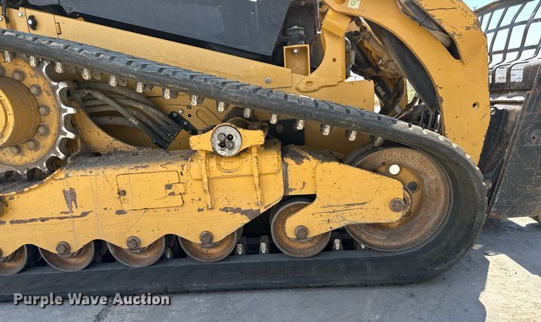 image for item DZ8679 2020 Caterpillar 289D3 tracked skid steer loader