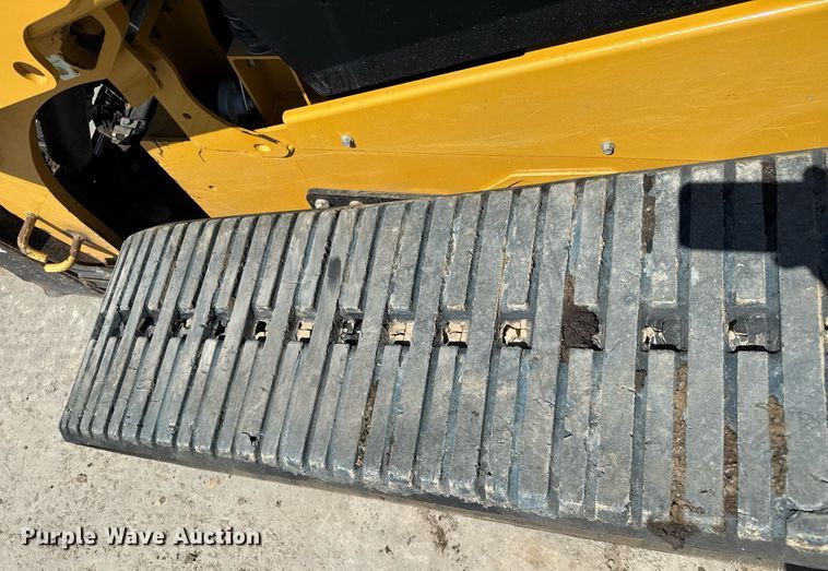 image for item DZ8679 2020 Caterpillar 289D3 tracked skid steer loader