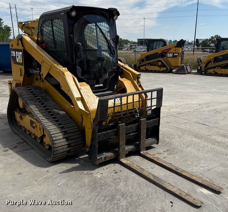 MINI CARGADOR SOBRE ORUGAS 2017 CATERPILLAR 279D