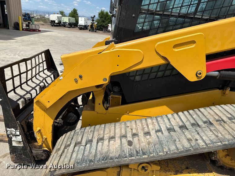image for item DZ8680 2017 Caterpillar 279D tracked skid steer loader