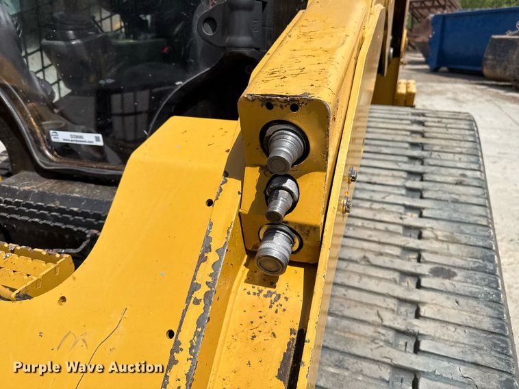 image for item DZ8680 2017 Caterpillar 279D tracked skid steer loader