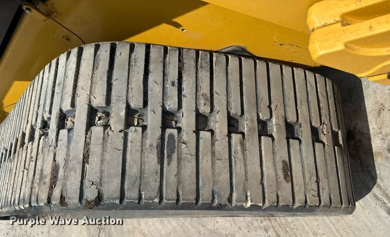 image for item DZ8680 2017 Caterpillar 279D tracked skid steer loader