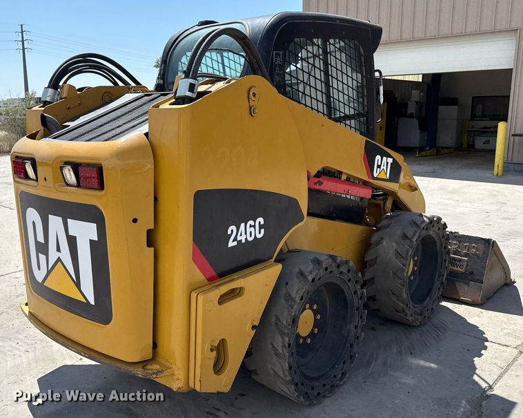 MINI CARGADOR SOBRE RUEDAS 2012 CATERPILLAR 246C
