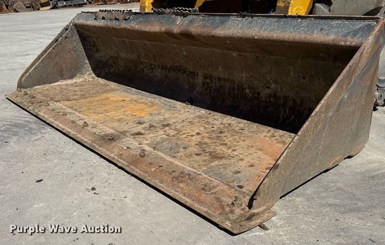 image for item DZ8681 2012 Caterpillar 246C skid steer loader