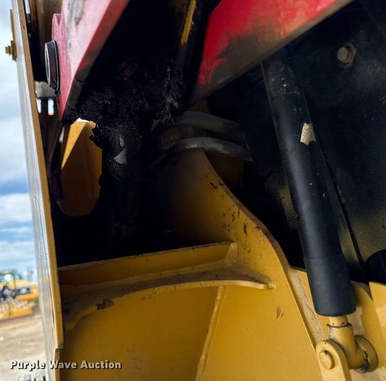 image for item DZ8681 2012 Caterpillar 246C skid steer loader