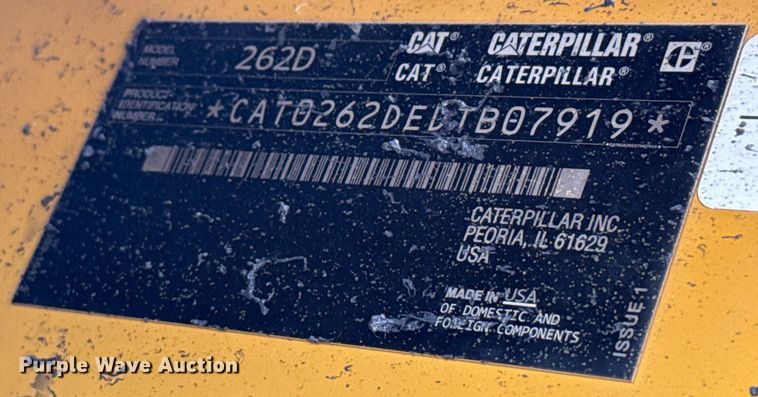 image for item DZ8682 2018 Caterpillar 262D skid steer loader