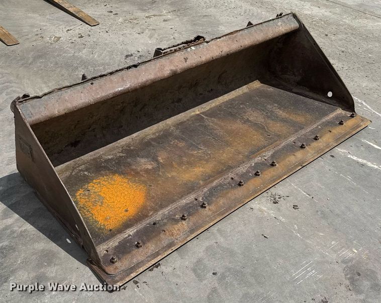 image for item DZ8682 2018 Caterpillar 262D skid steer loader