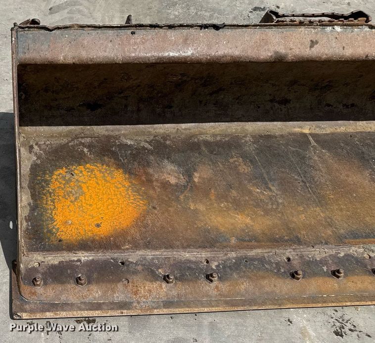 image for item DZ8682 2018 Caterpillar 262D skid steer loader