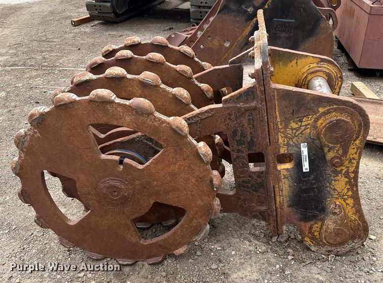 image for item DZ8683 Rockland 33