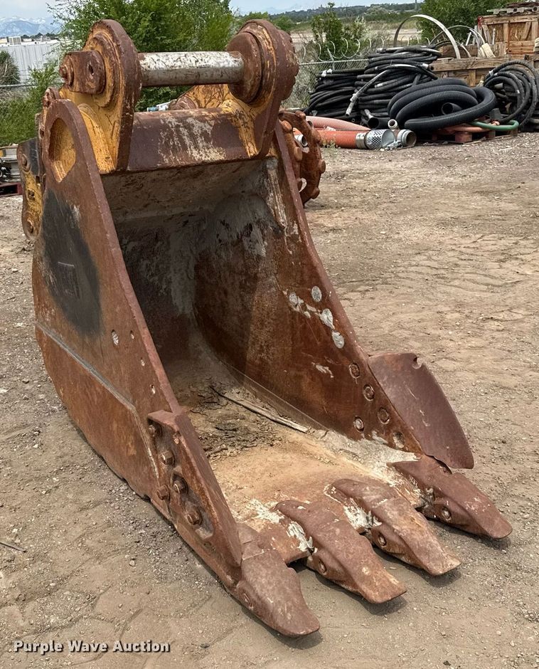 image for item DZ8684 Caterpillar 32