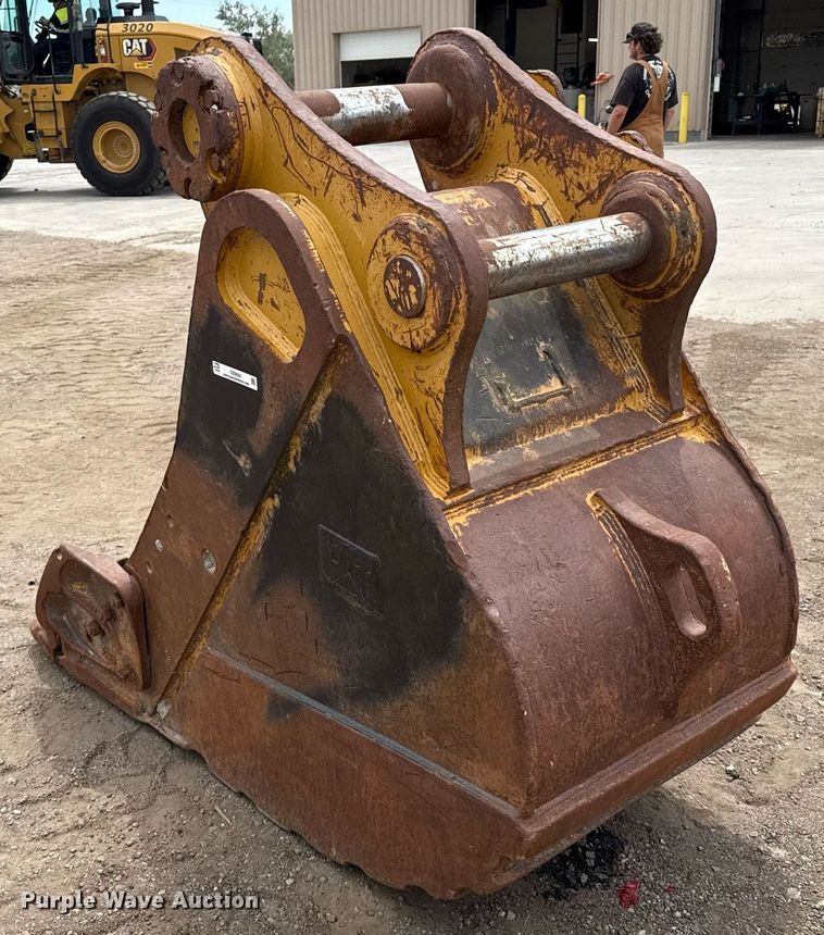 image for item DZ8684 Caterpillar 32