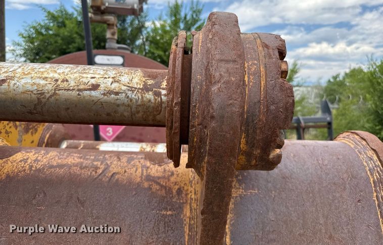 image for item DZ8685 Caterpillar 55