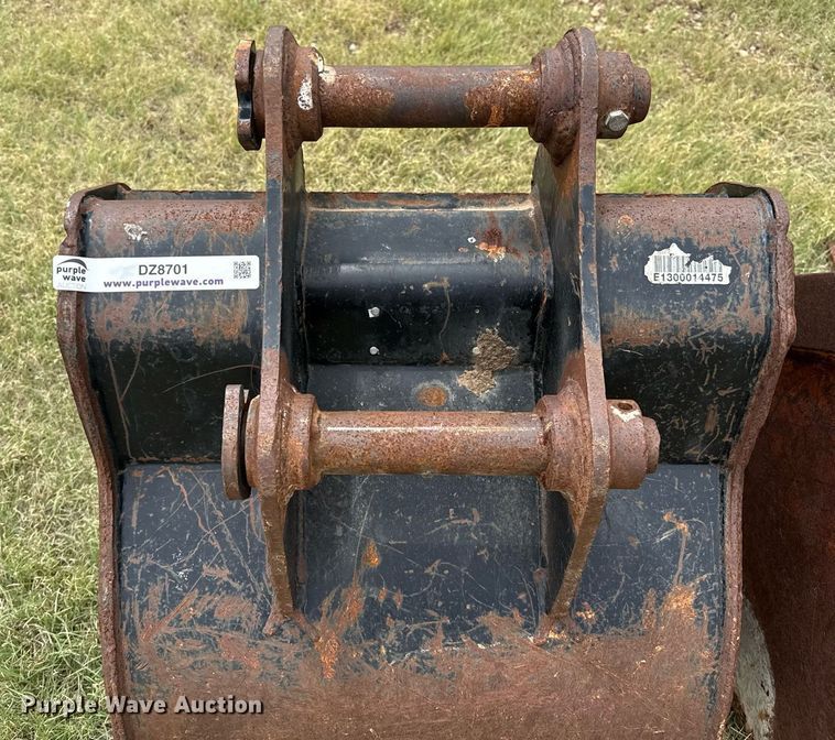 image for item DZ8701 (2) 24