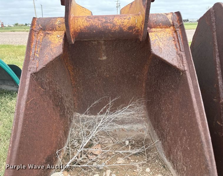 image for item DZ8701 (2) 24