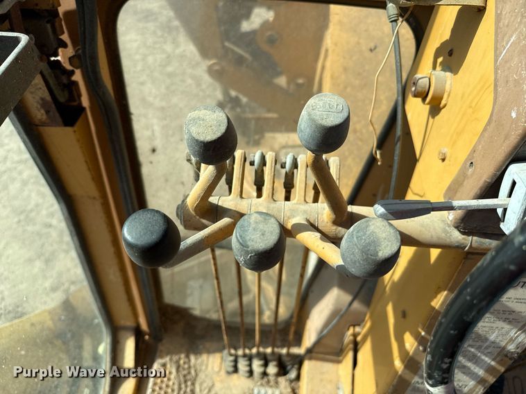 image for item DZ8725 Dresser 850 motor grader