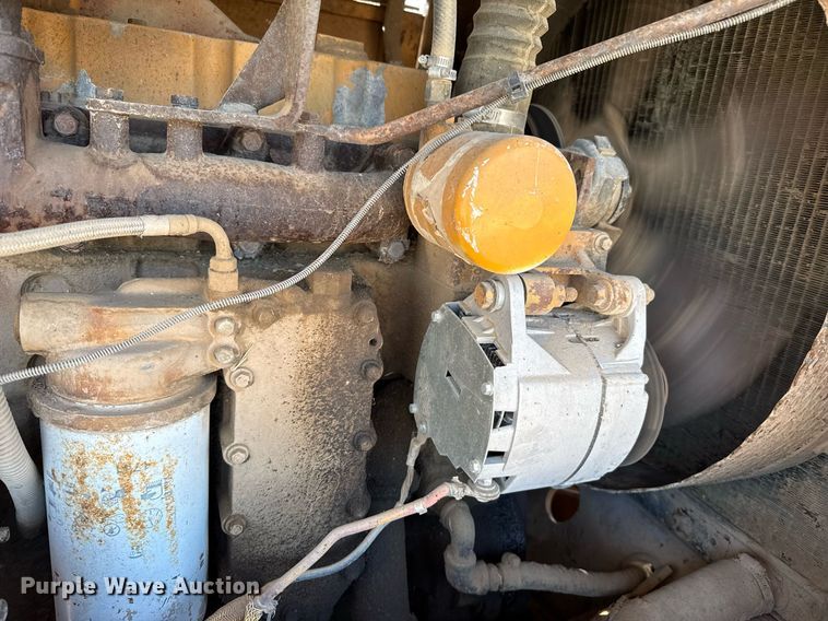 image for item DZ8725 Dresser 850 motor grader