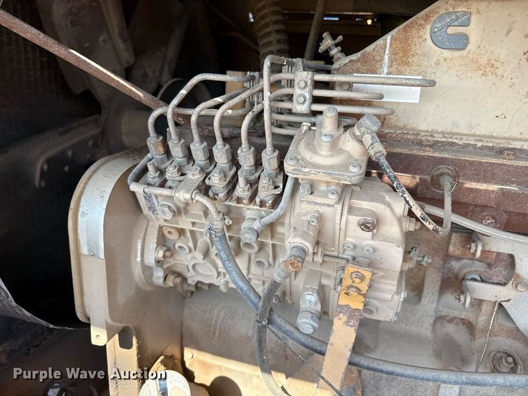 image for item DZ8725 Dresser 850 motor grader