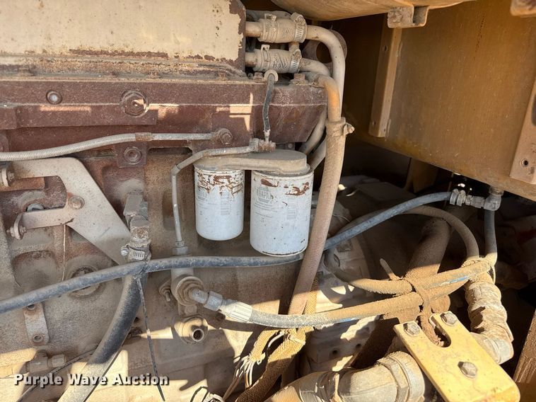 image for item DZ8725 Dresser 850 motor grader