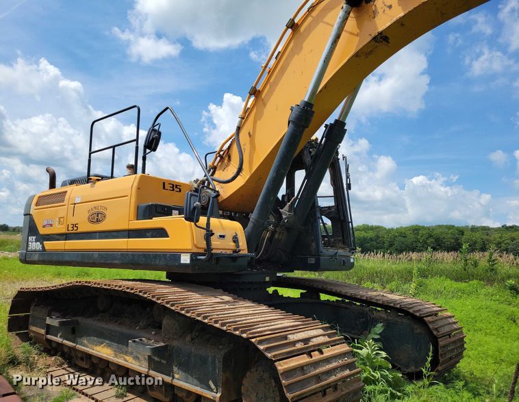 image for item EA2469 2017 Hyundai HX380L excavator