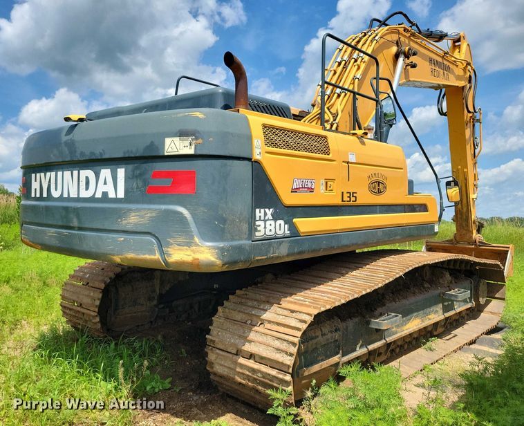 image for item EA2469 2017 Hyundai HX380L excavator