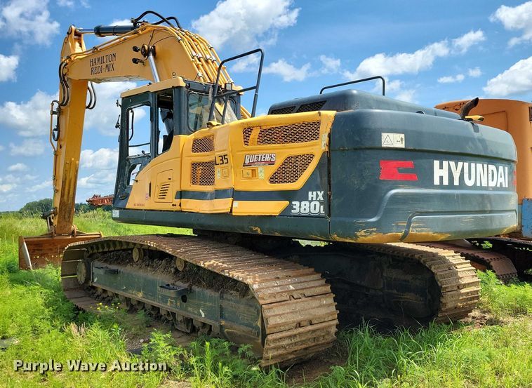 image for item EA2469 2017 Hyundai HX380L excavator