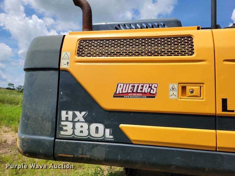 image for item EA2469 2017 Hyundai HX380L excavator