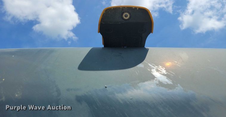 image for item EA2469 2017 Hyundai HX380L excavator