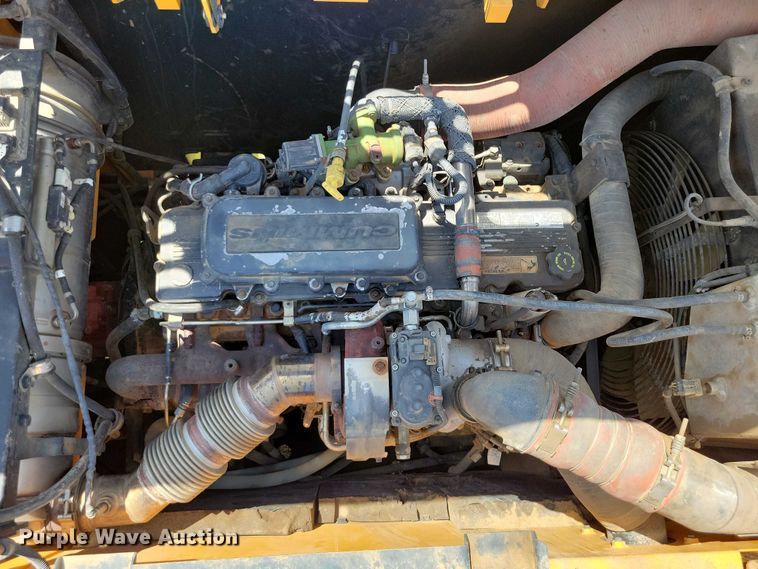 image for item EA2469 2017 Hyundai HX380L excavator