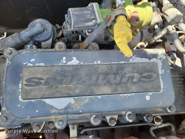 image for item EA2469 2017 Hyundai HX380L excavator