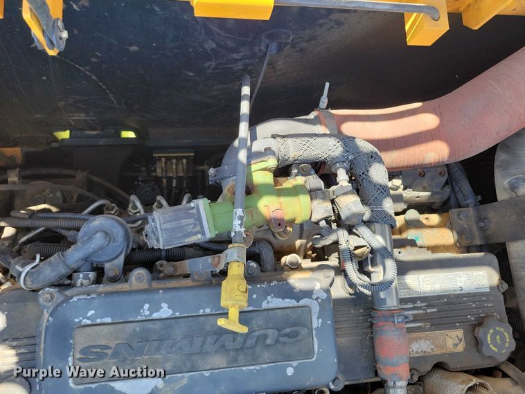 image for item EA2469 2017 Hyundai HX380L excavator
