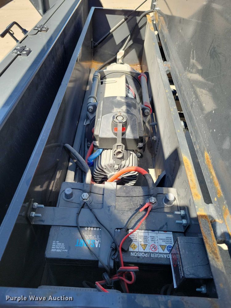 image for item EA2470 2024 Metalium Industries Lone Star roll off dumpster trailer