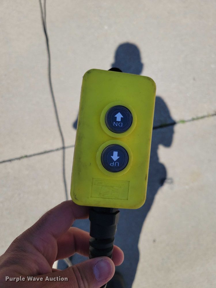 image for item EA2470 2024 Metalium Industries Lone Star roll off dumpster trailer