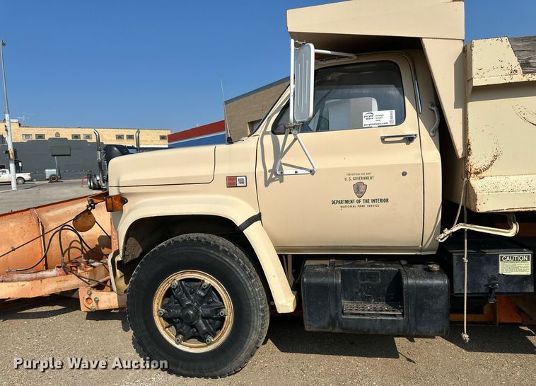 image for item EB2602 1985 GMC C7000 dump truck